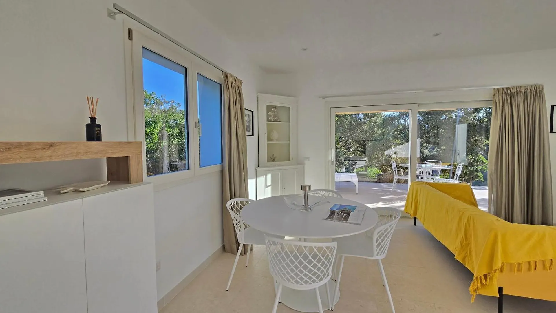 Holiday home Costa Smeralda E Natura Abbiadori