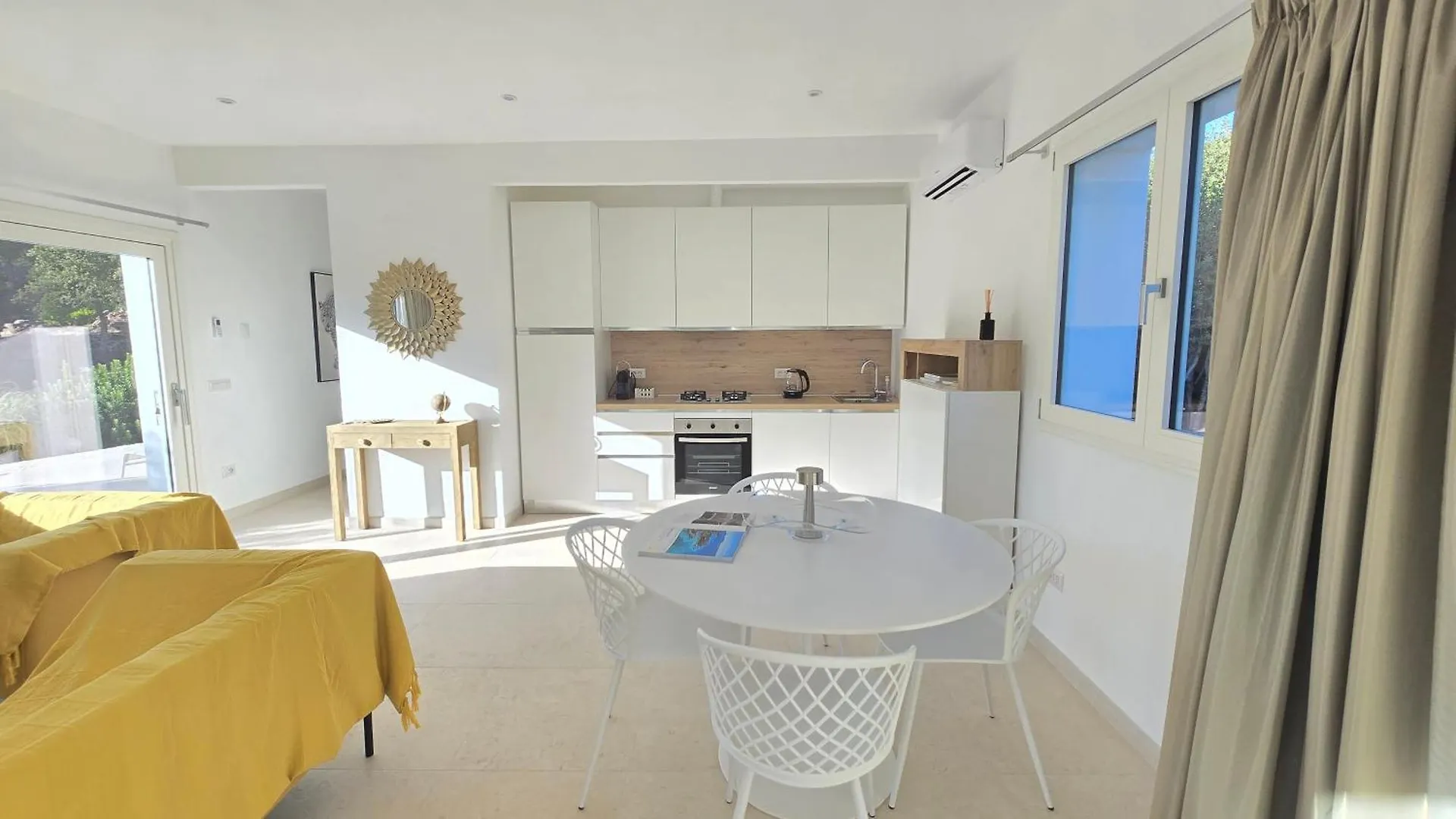Holiday home Costa Smeralda E Natura Abbiadori